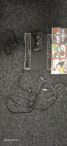 Playstation console slim - 3,